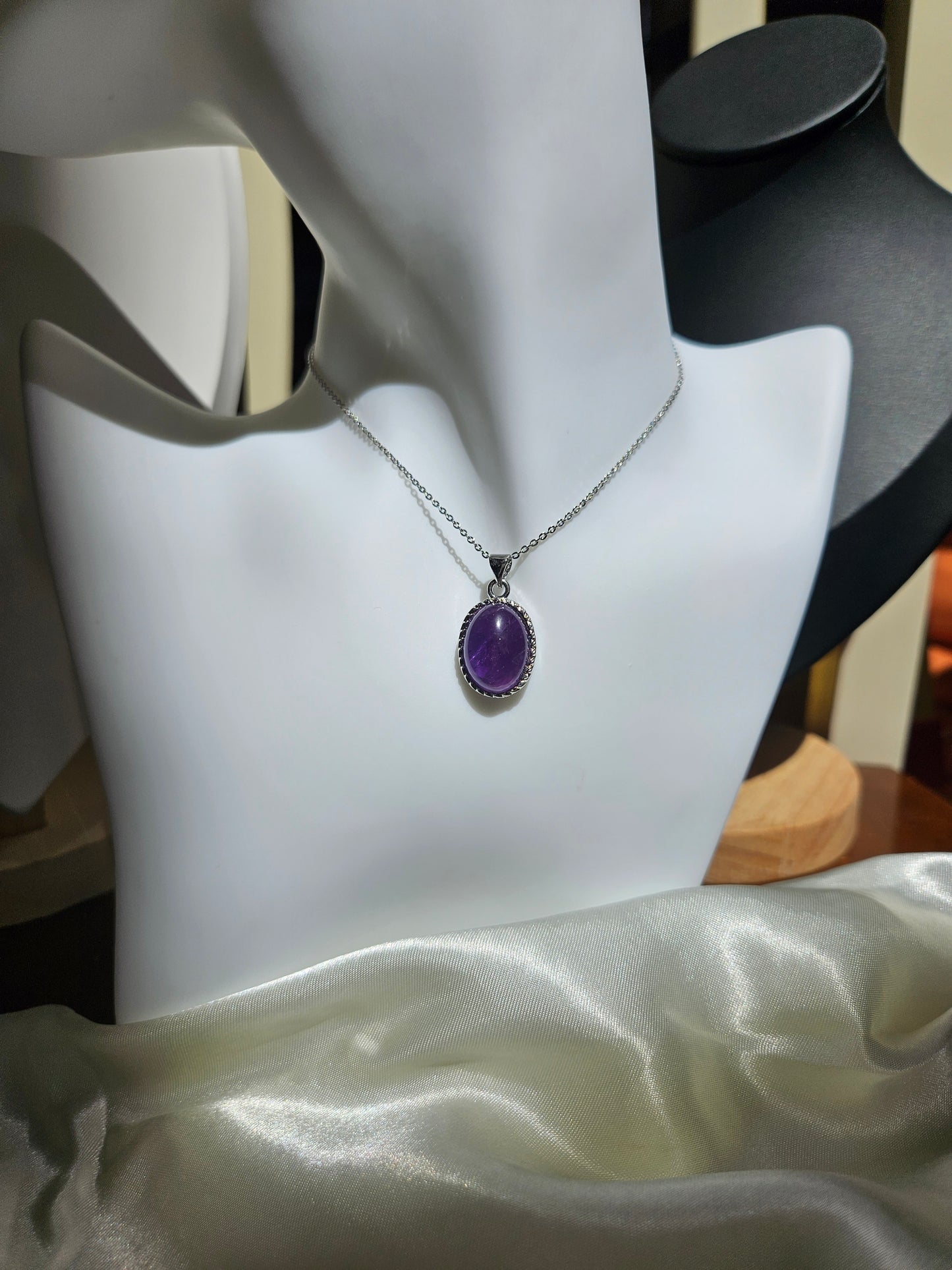 Natural Amethyst Vintage Pendant Necklace
