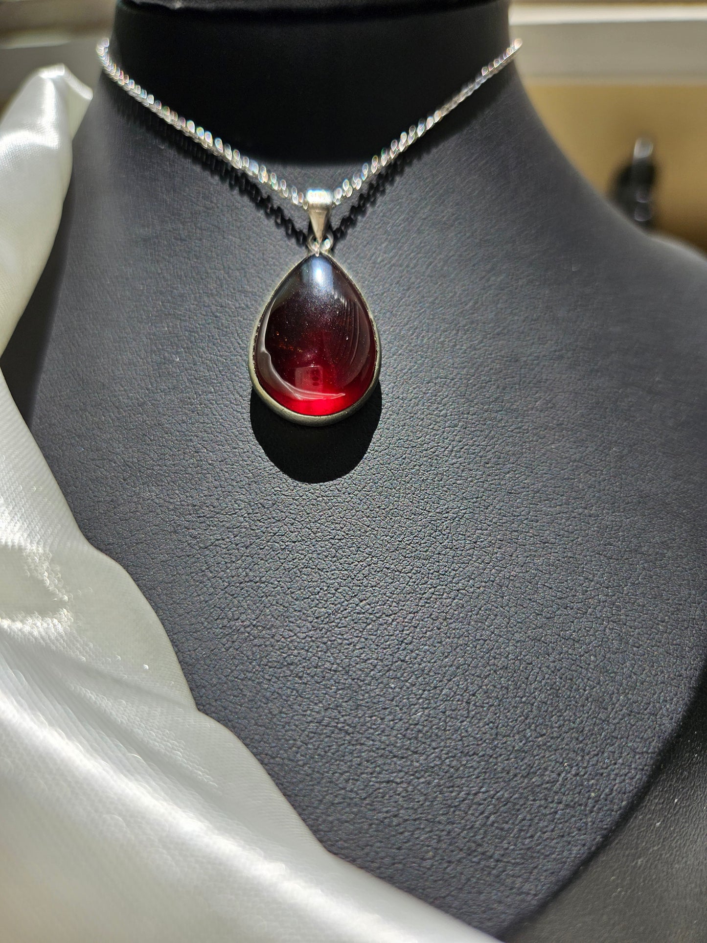 Natural Red Garnet Water Drop Shape Necklace Silver Plated