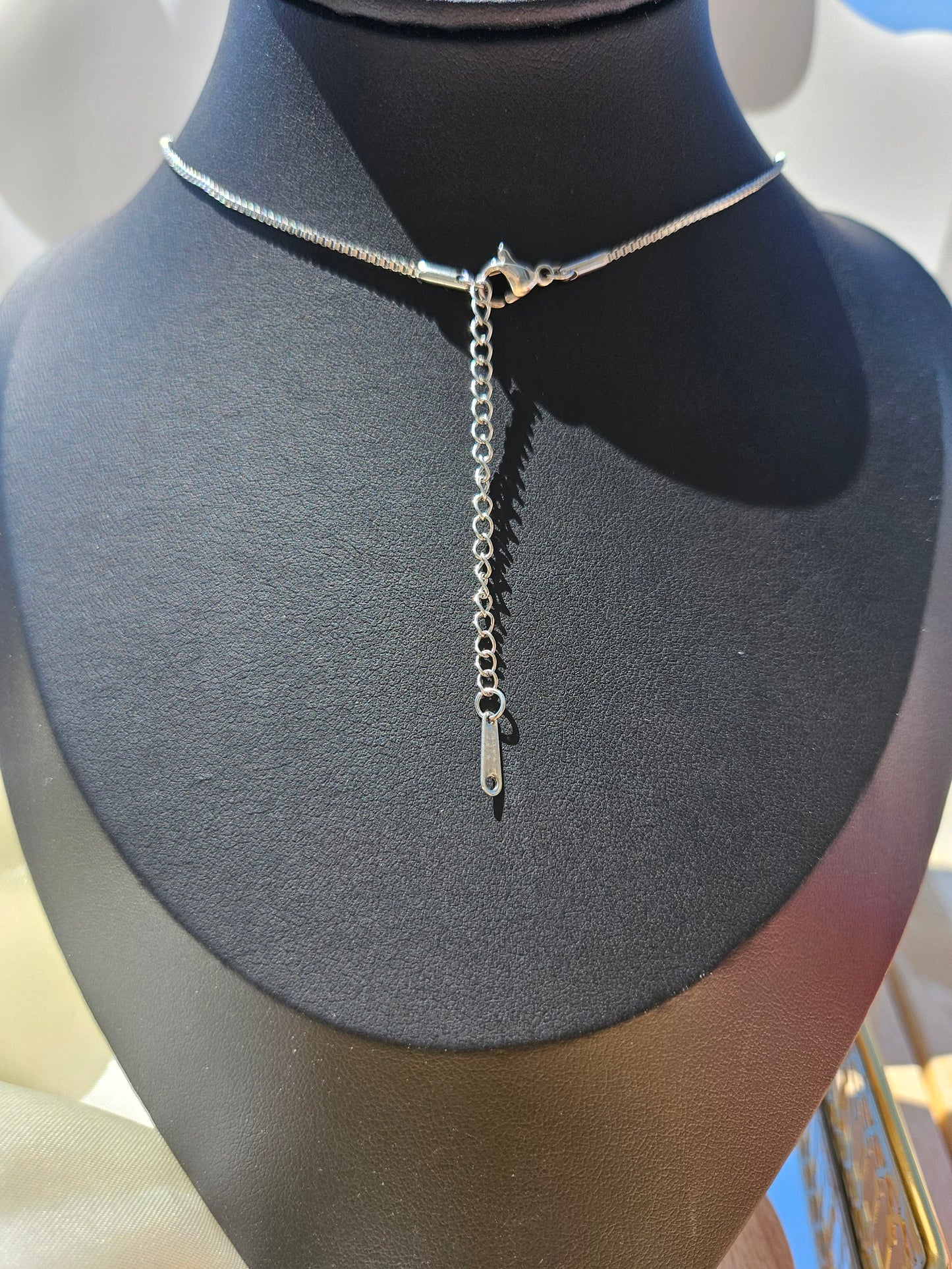 Lucky Four-Leaf Clover Natural Turquoise Pendant Necklace