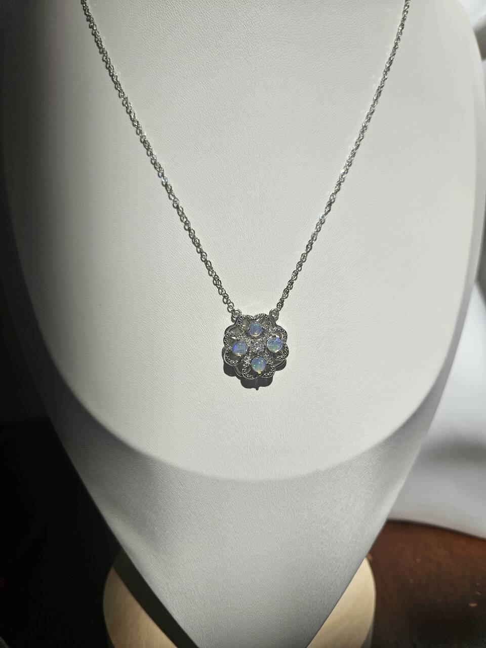 Natural Opal Four Leaf Clover Spinnable Necklace