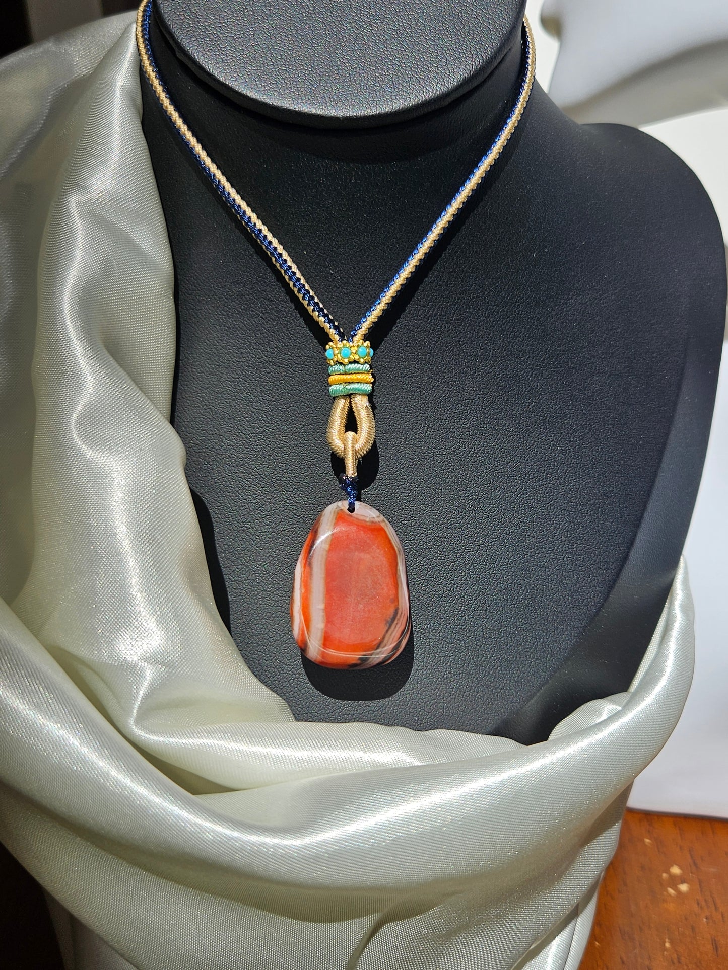 Natural agate double-sided different natural texture vintage pendant necklace
