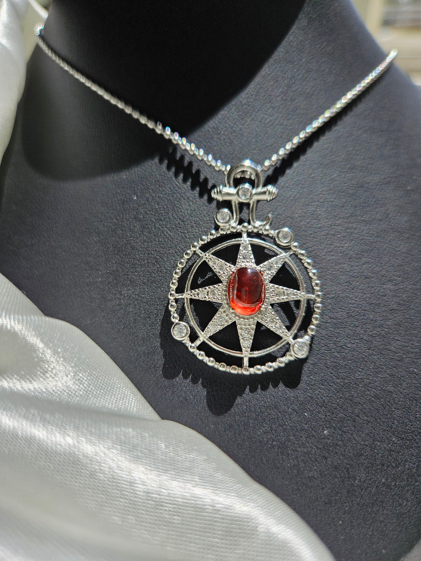 Natural Red Garnet Star Shape Necklace Silver Plated