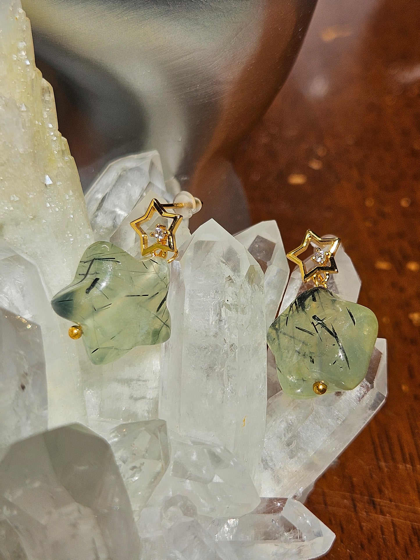 Natural Green Crystal Black Rutilated Quartz Star Shape Pendant Necklace