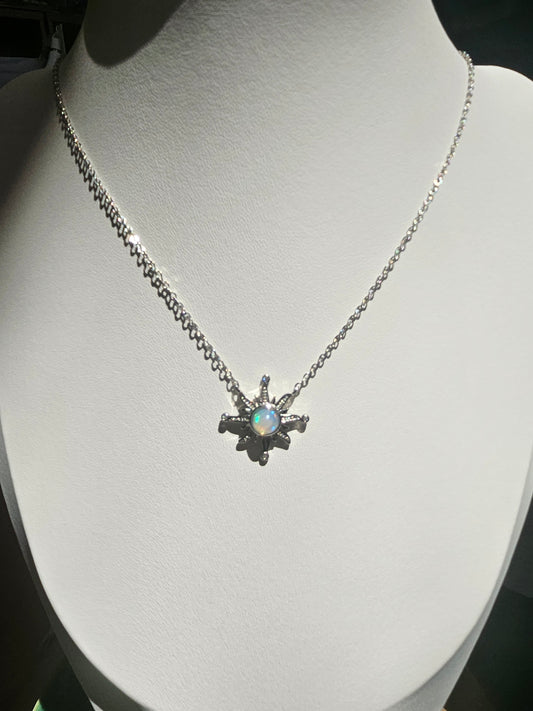 Natural Opal Necklace Sun Shape Sparkling Zircon Inlay