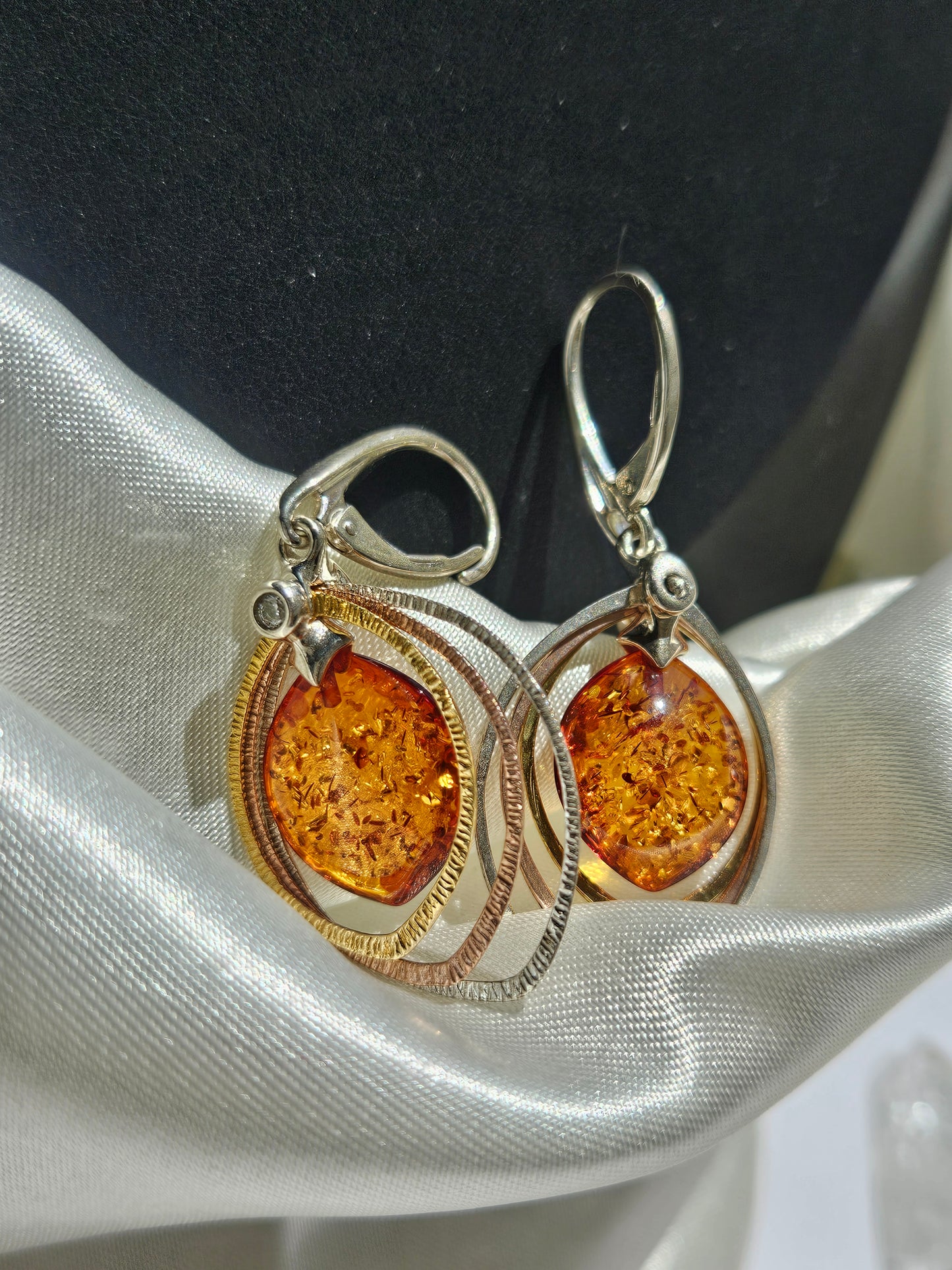 Natural Huapo Earring Silver Plated Oval