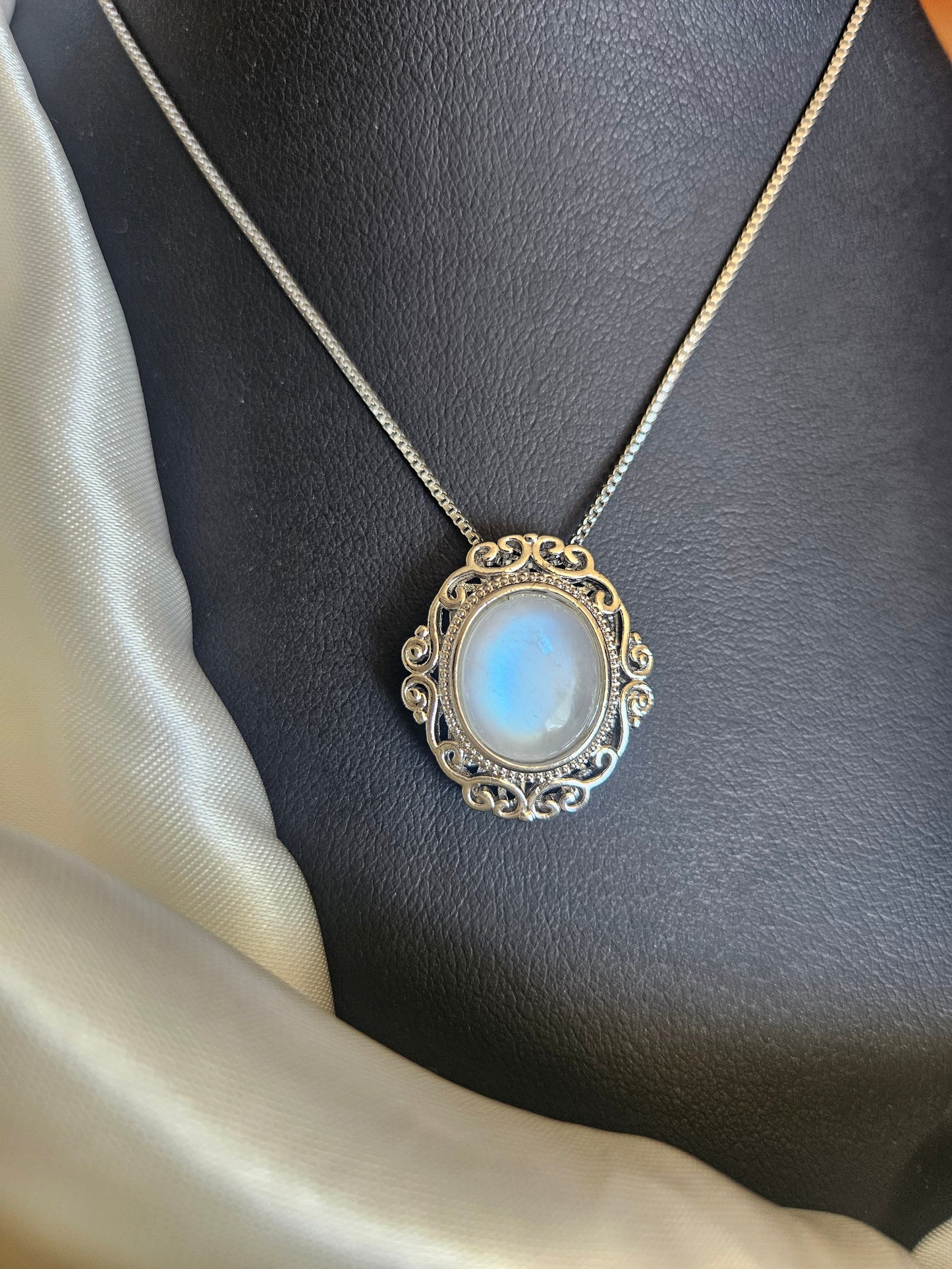 Natural Moonstone Oval Shaped Necklace
