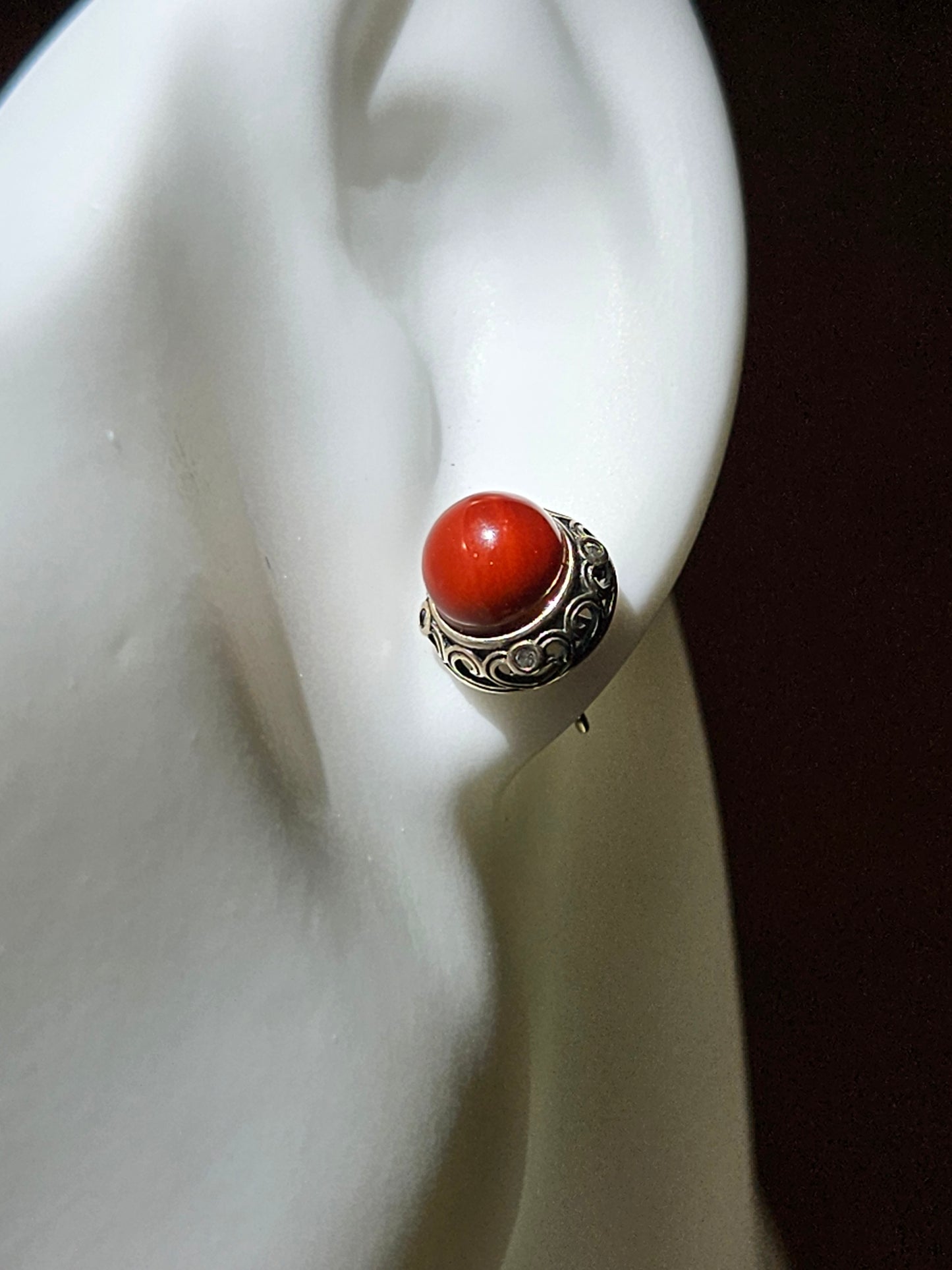 Natural Red Agate Round Earring