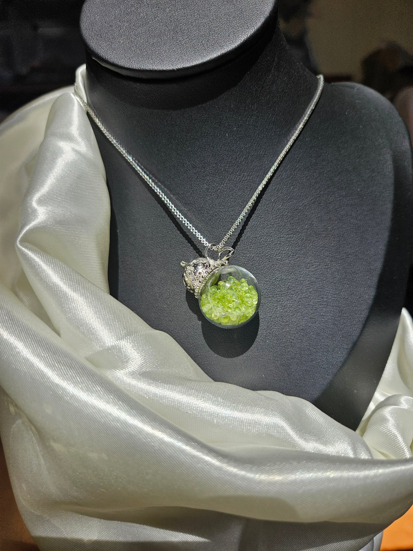 Natural Olivine Wishing Bottle Round Shape Necklace