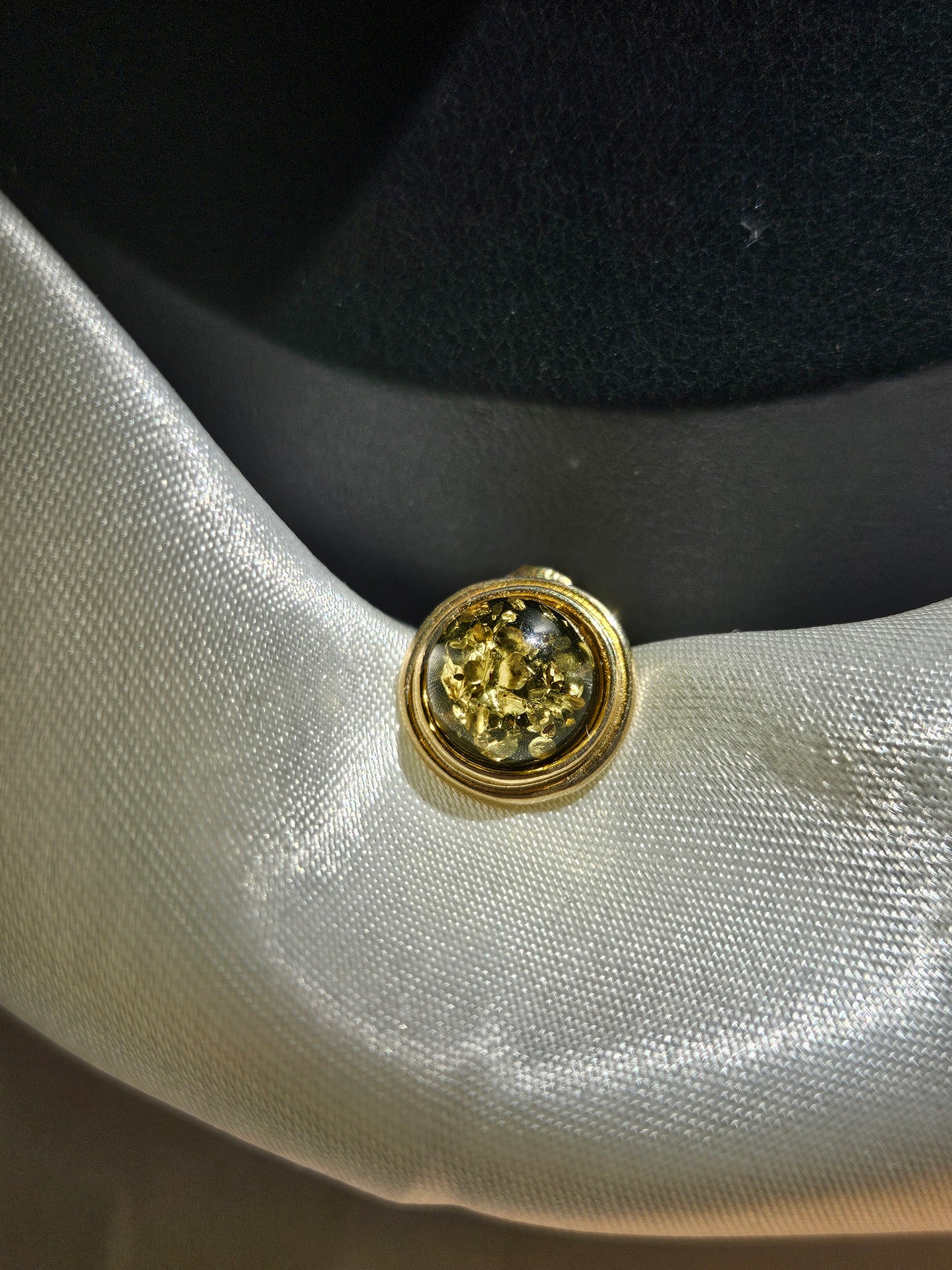 Natural Huapo Earring Round