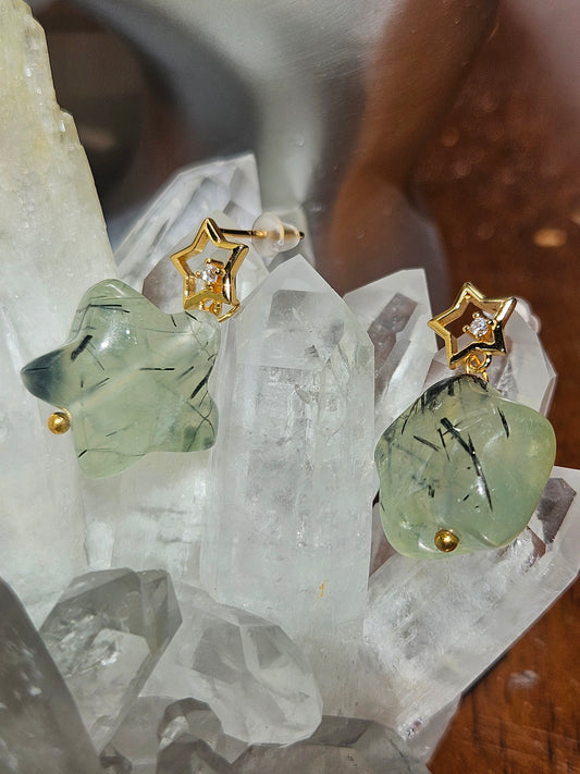 Natural Green Crystal Black Rutilated Quartz Star Shape Pendant Necklace