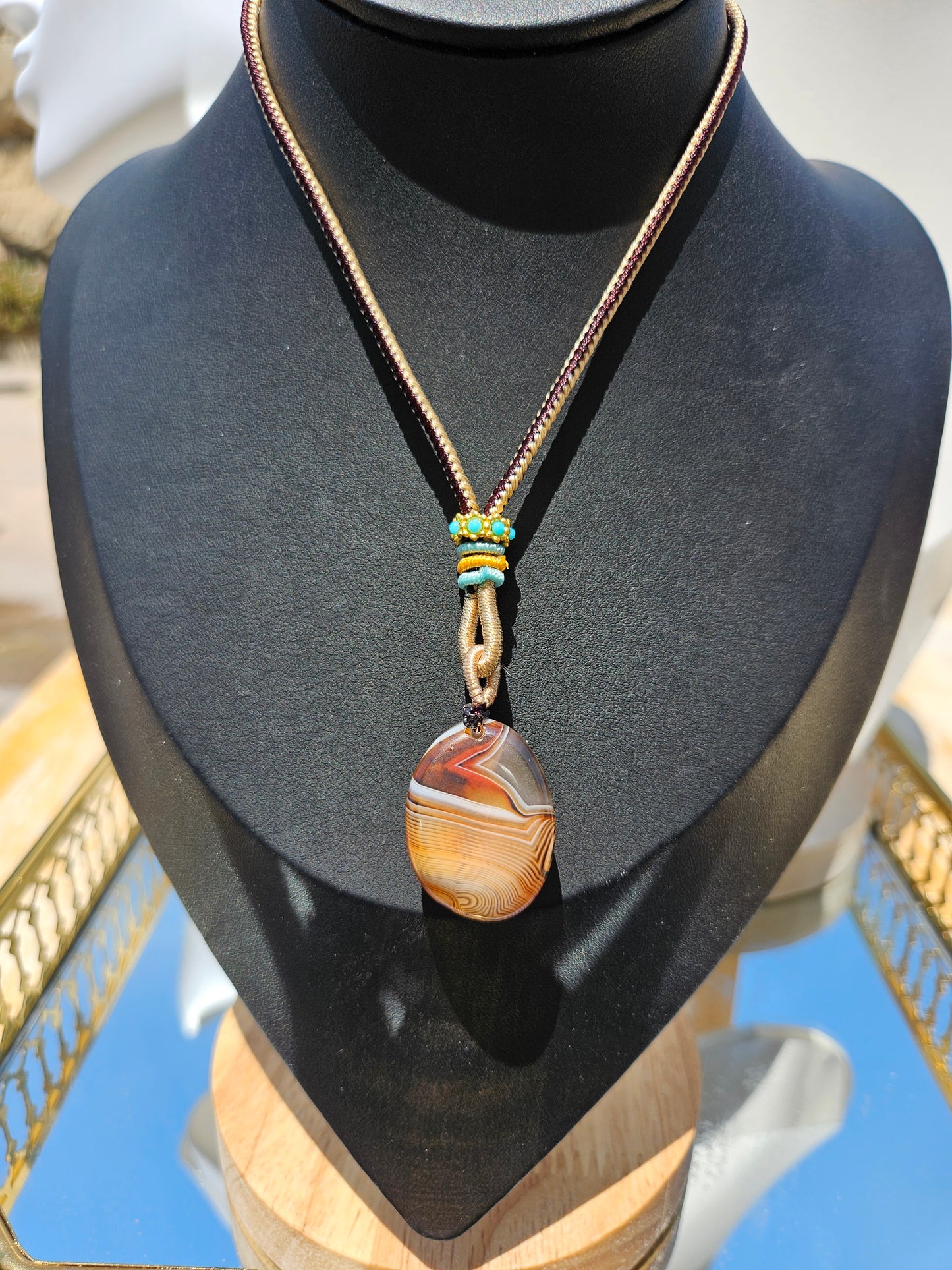 Natural double-sided agate pendant necklace with different textures