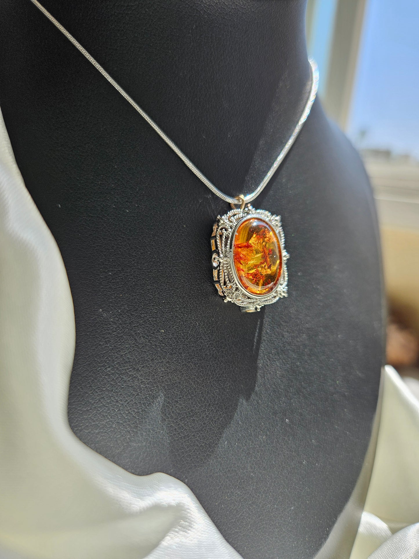 Natural Amber Pendant Necklace