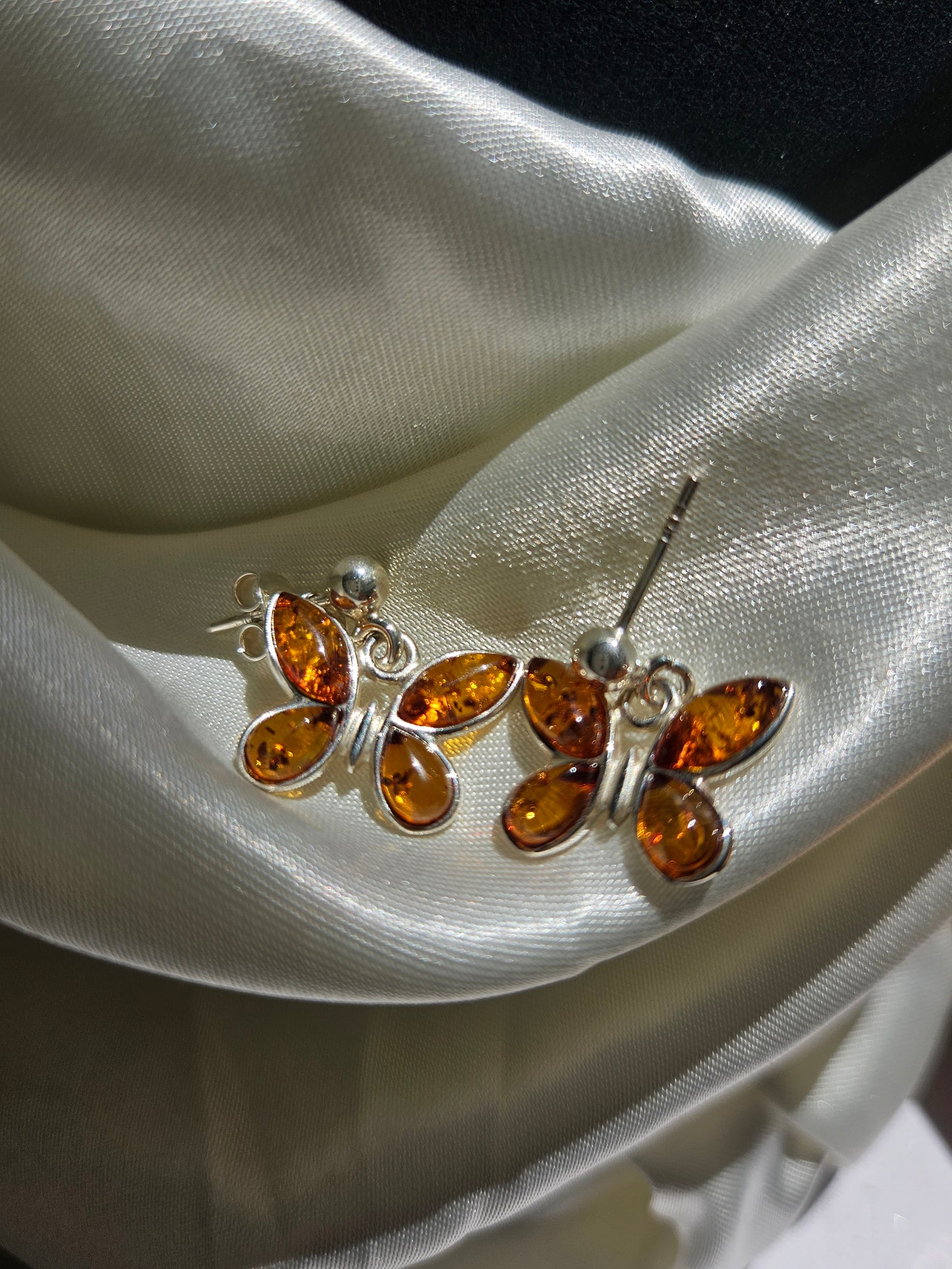 Natural Huapo Earring Butterfly