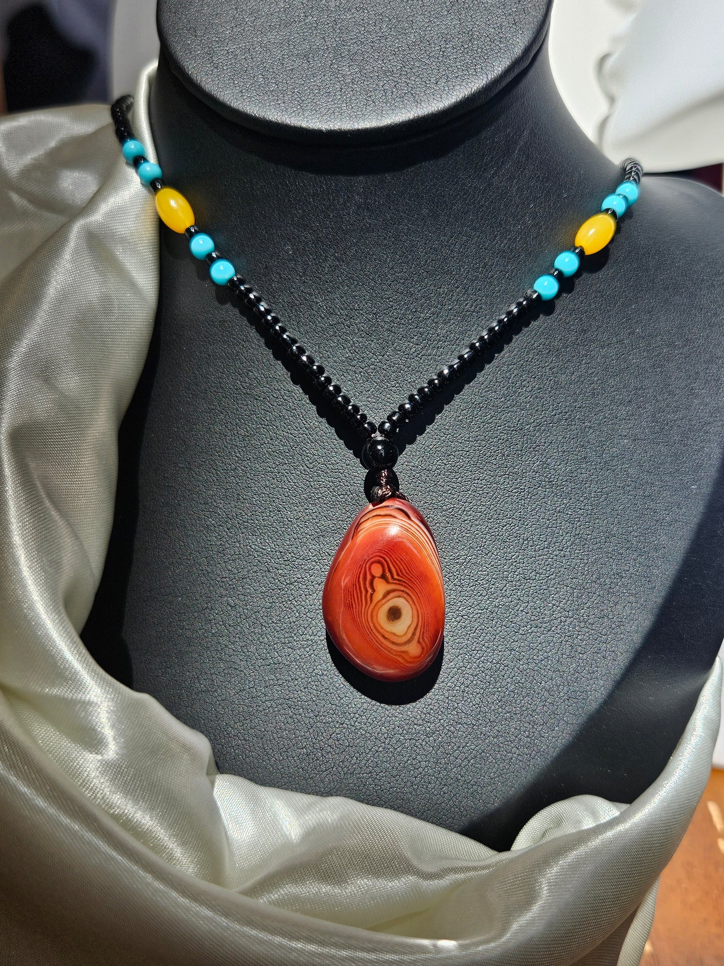 Natural agate natural texture pendant long chain necklace