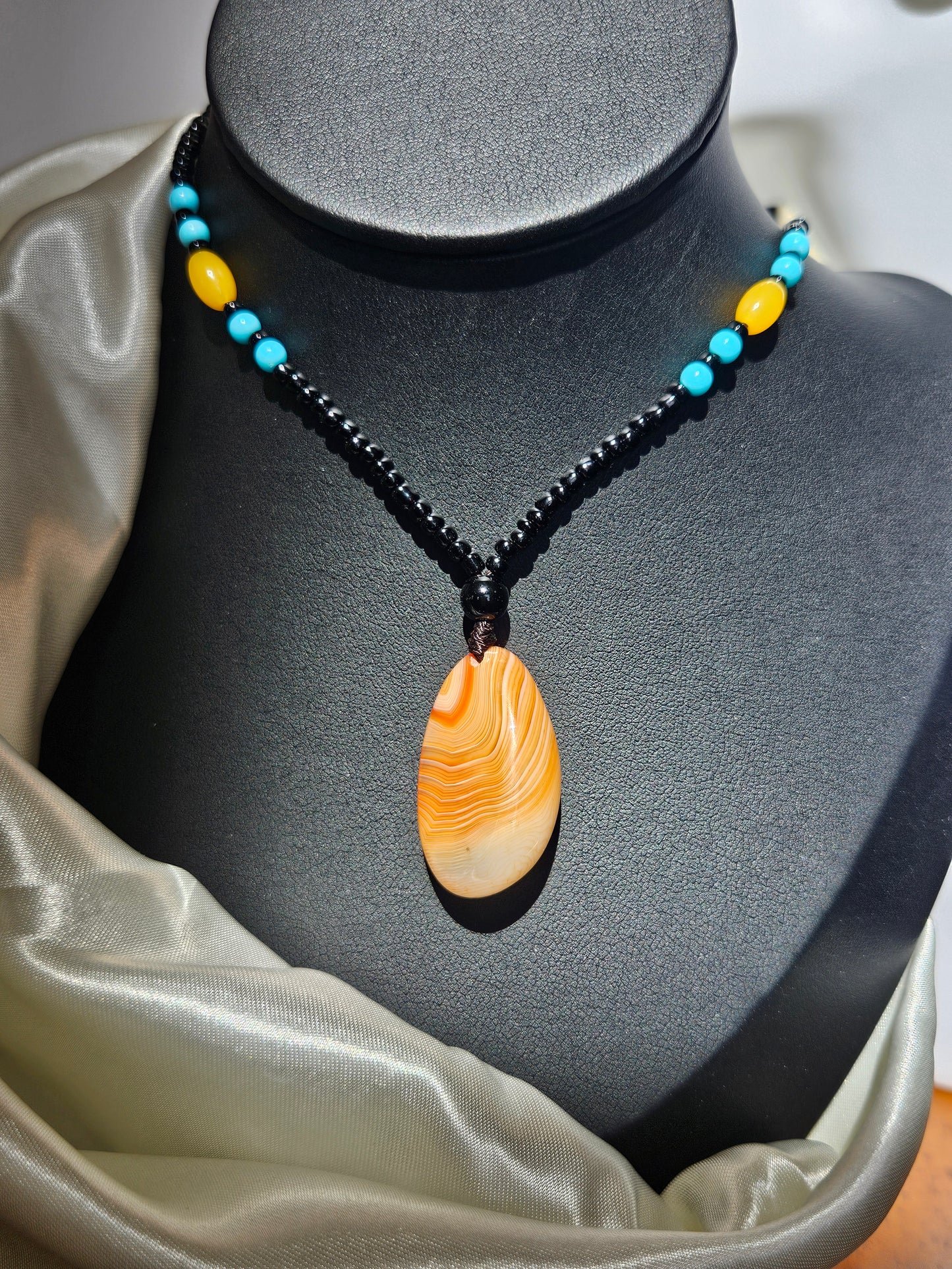 Natural agate natural texture pendant long chain necklace
