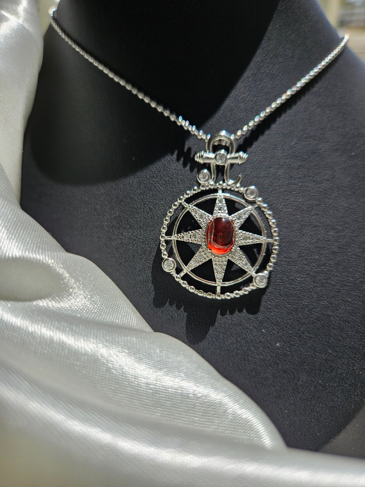 Natural Red Garnet Star Shape Necklace Silver Plated