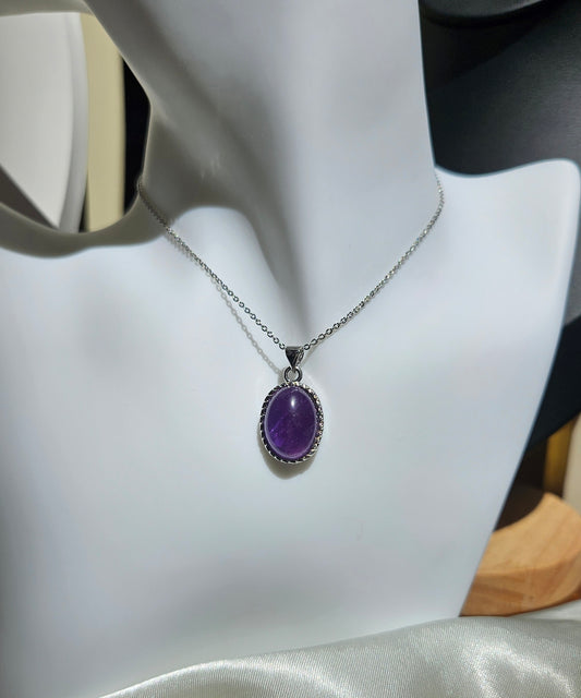 Natural Amethyst Vintage Pendant Necklace
