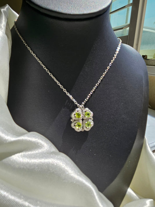 Natural Olivine Clover Openable Necklace Silver Plated