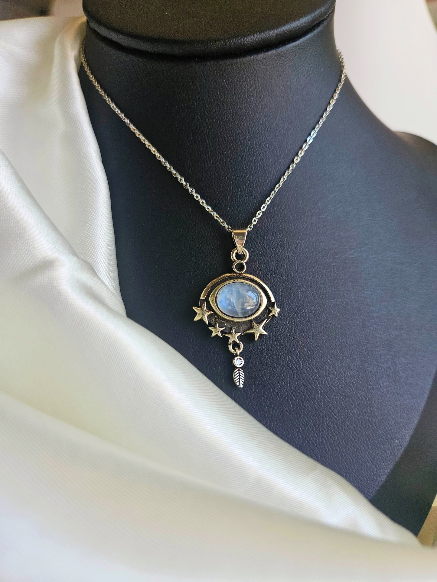 Natural Moonstone Eye Shape Necklace Silver Plated