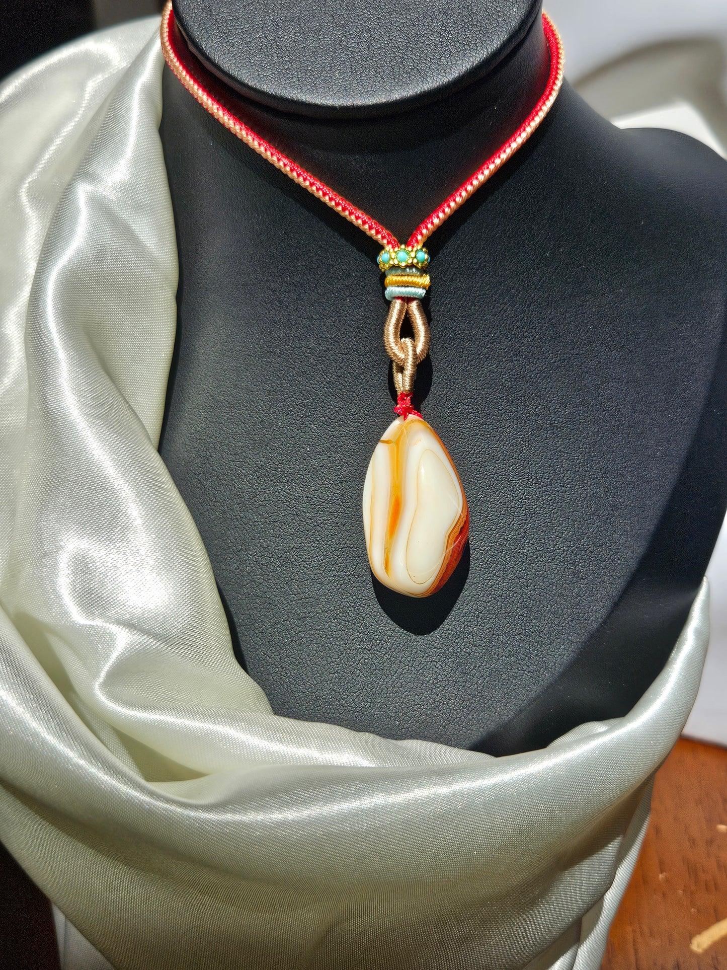 Natural agate double-sided different natural texture vintage pendant necklace