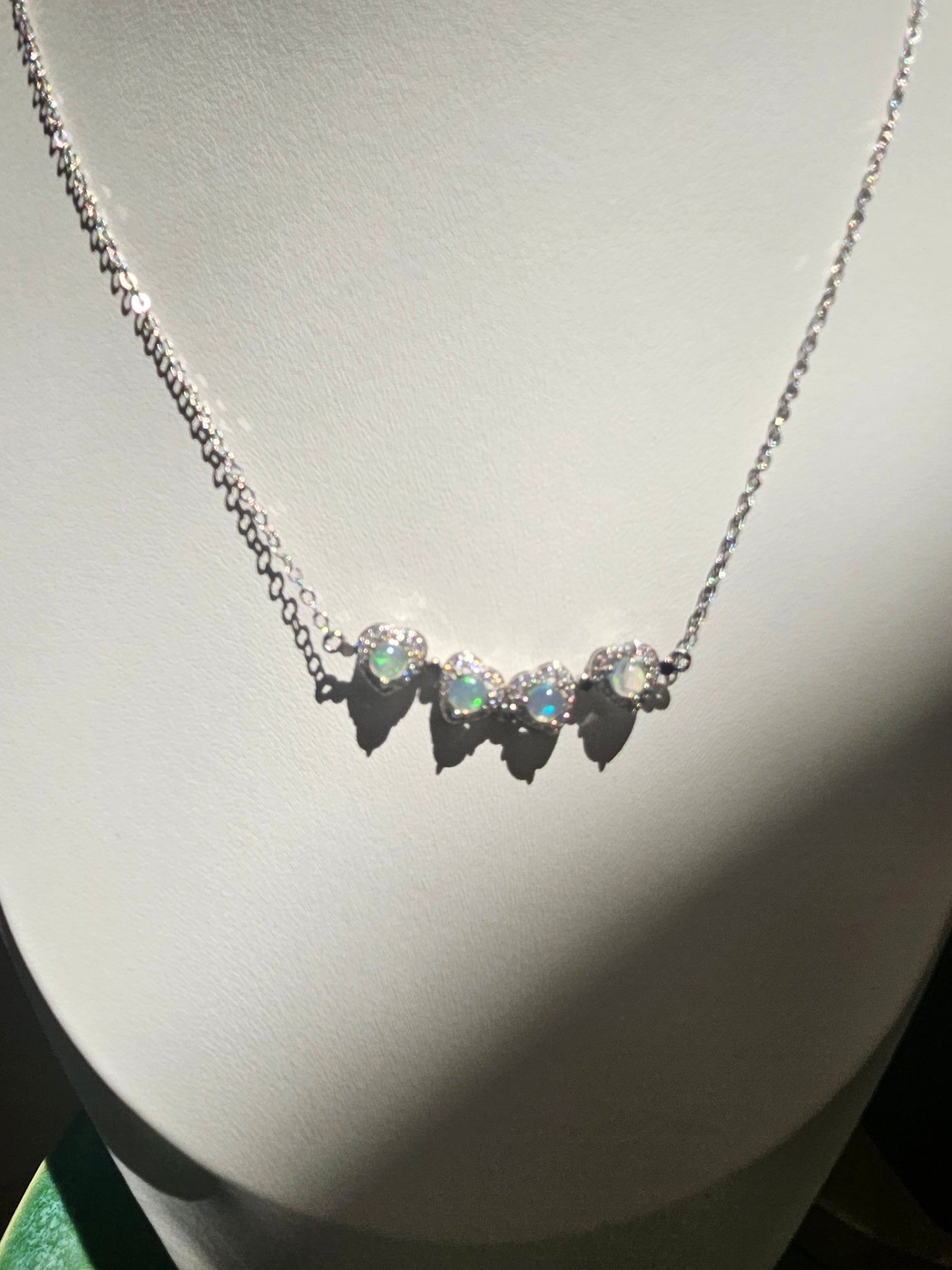 Natural Opal Four Leaf Clover Necklace Openable