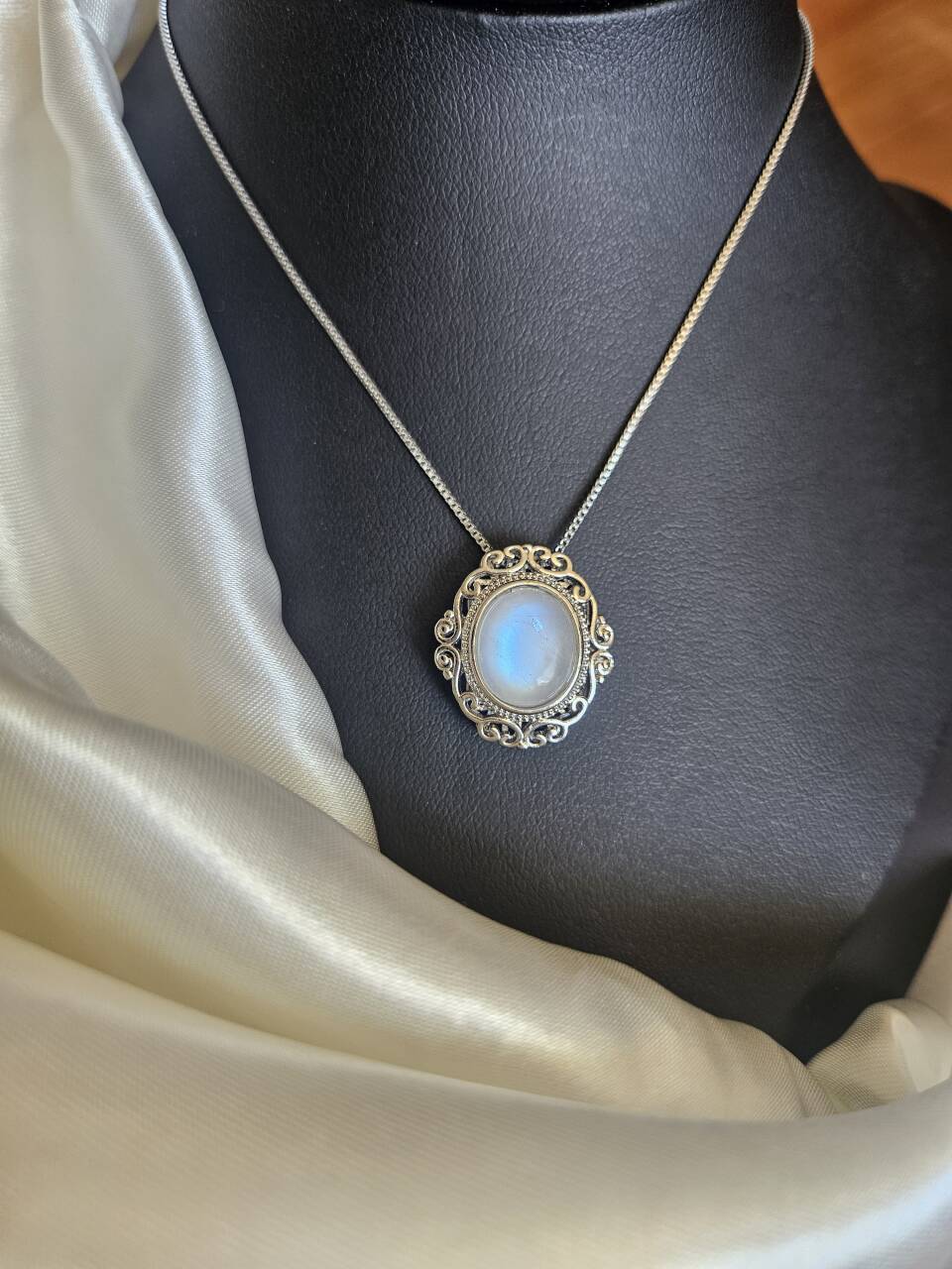 Natural Moonstone Oval Shaped Necklace