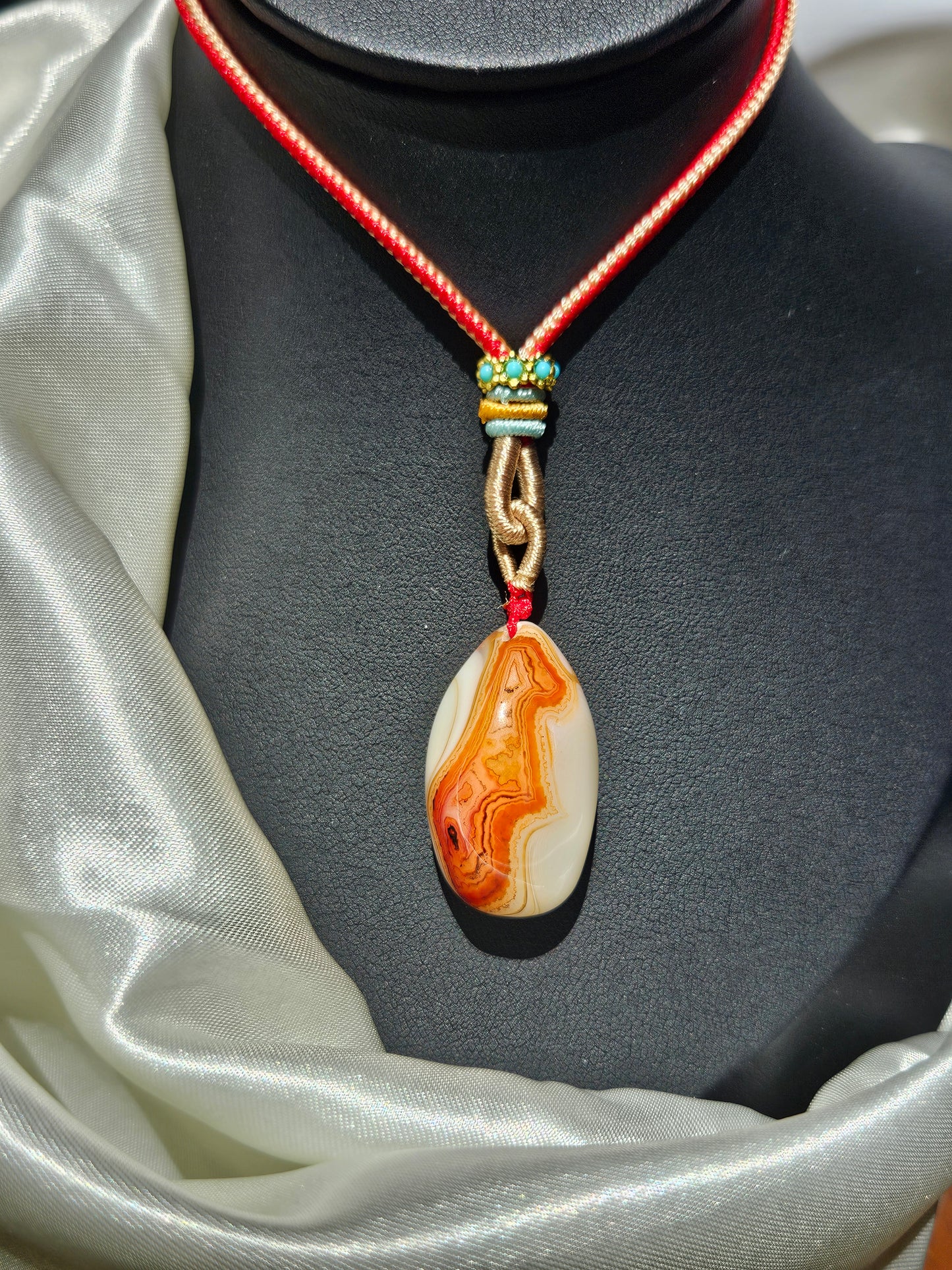 Natural agate double-sided different natural texture vintage pendant necklace