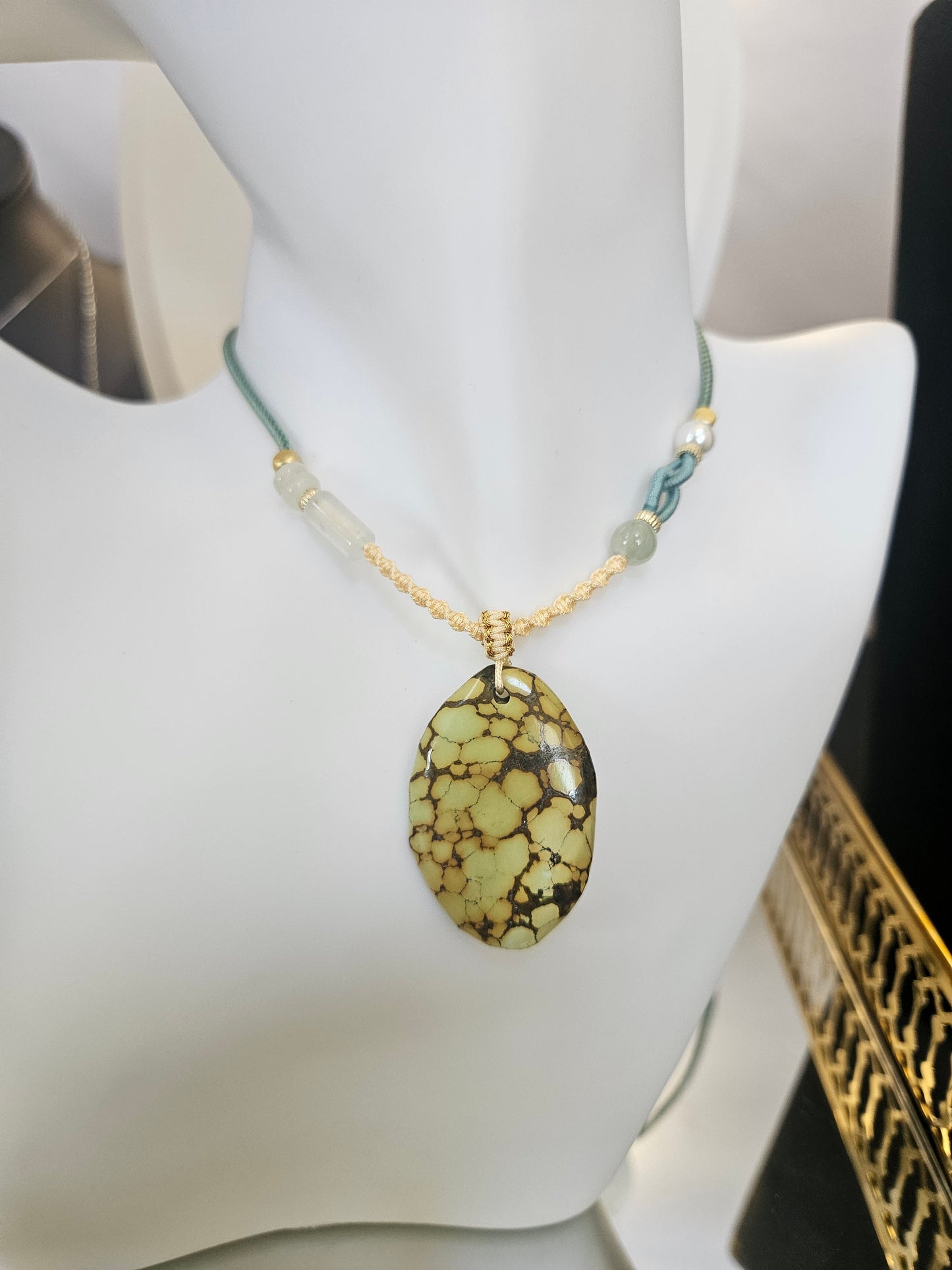 Natural Turquoise Unique Natural Texture Yellow Green Pendant Hand-woven Rope Adjustable Necklace