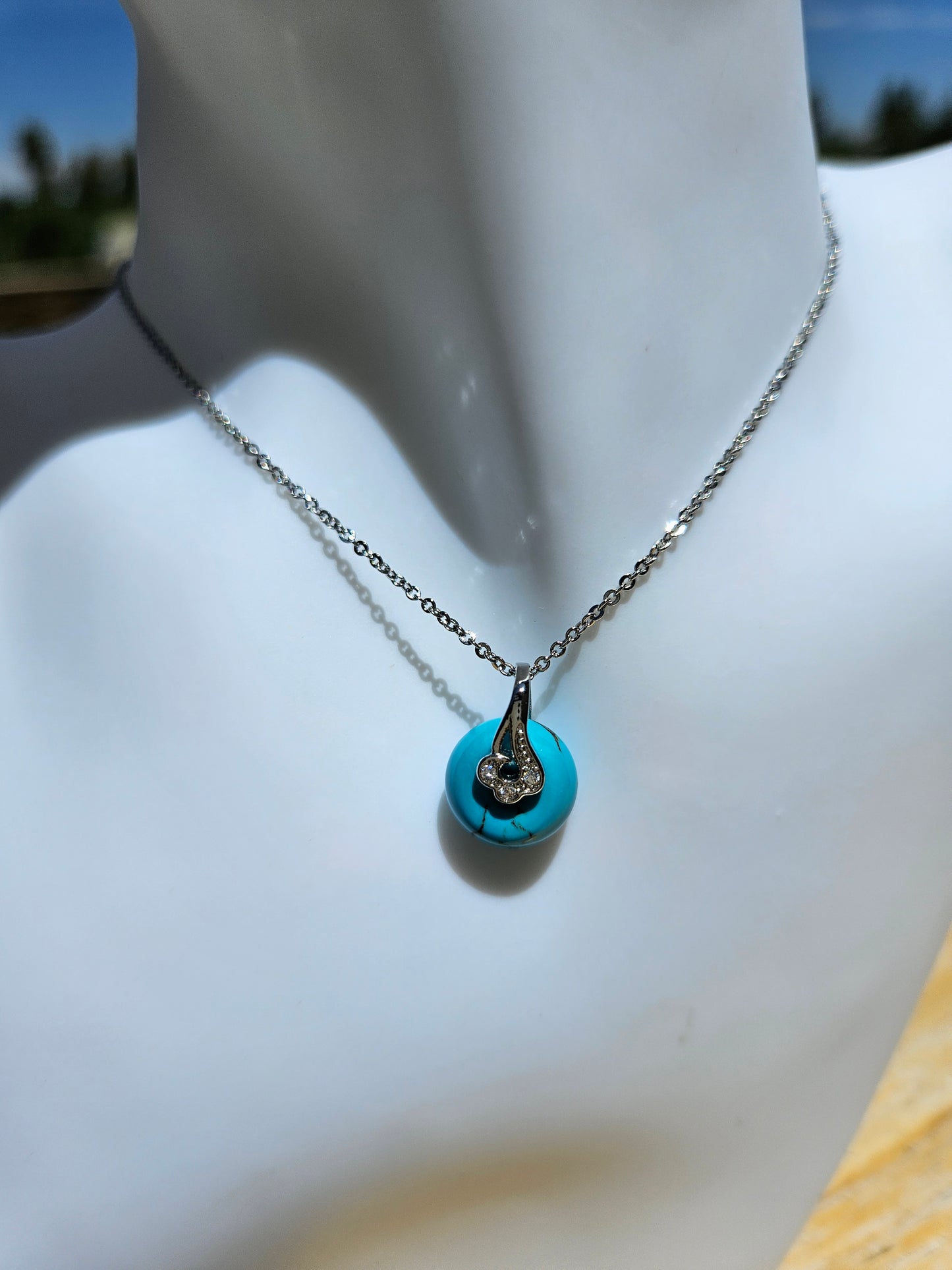Natural Turquoise Round 925 Silver-Plated Necklace
