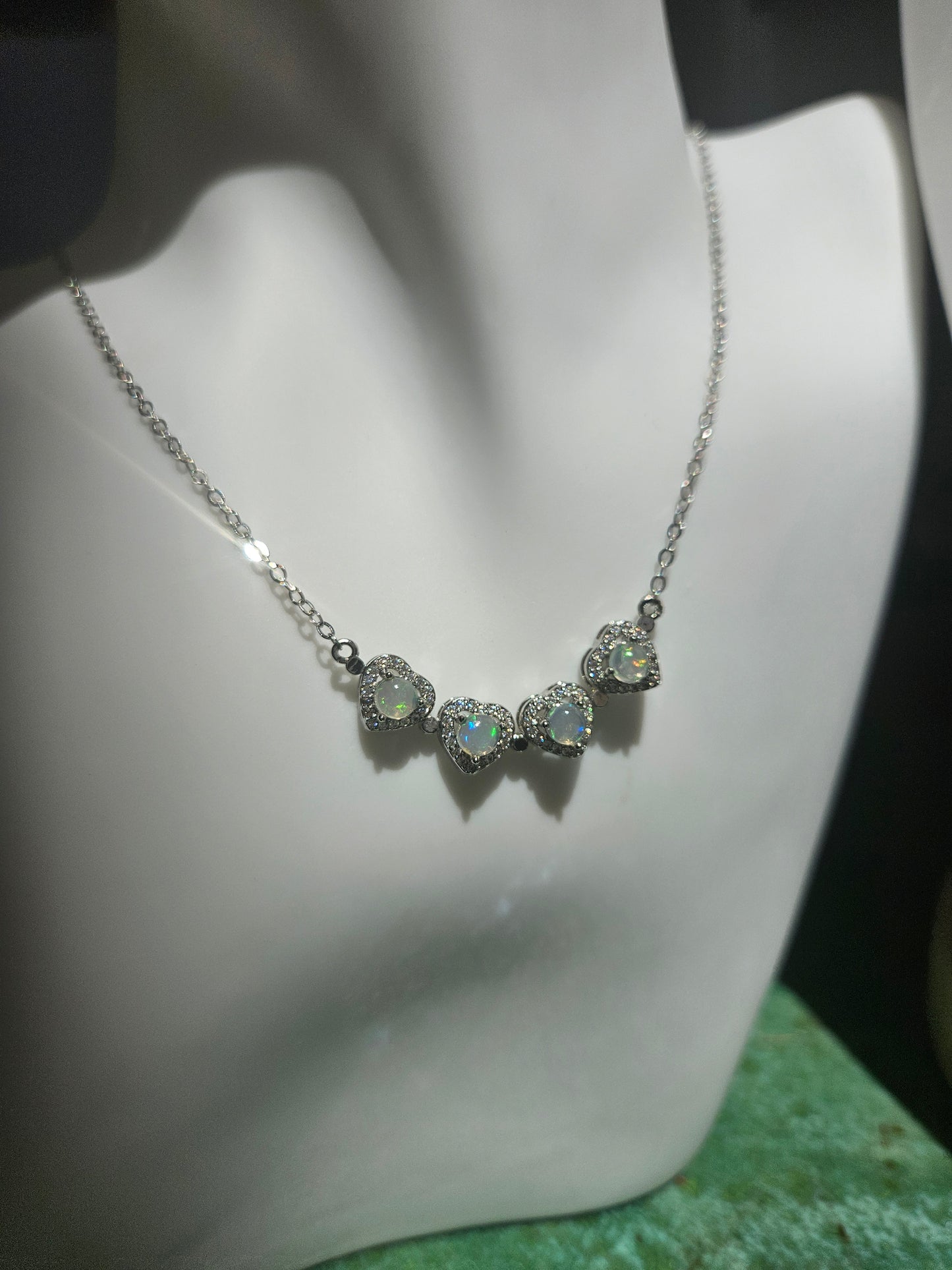 Natural Opal Four Leaf Clover Necklace Openable