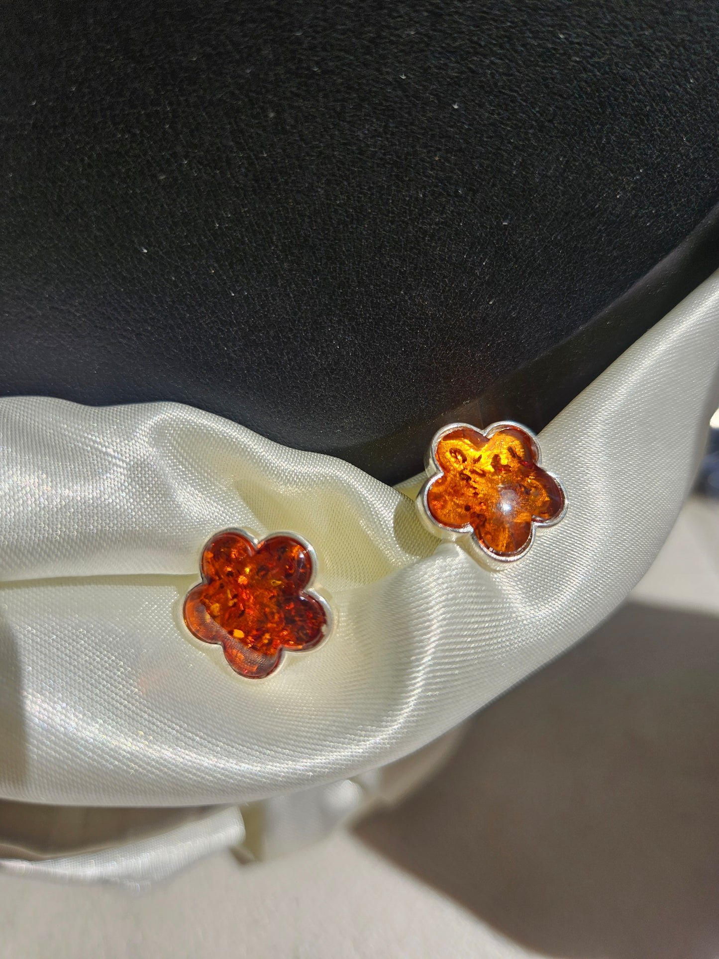 Natural Huapo Earring Silver Plated Flower