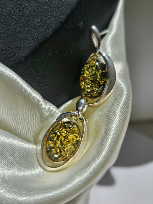 Natural Huapo Green Earring