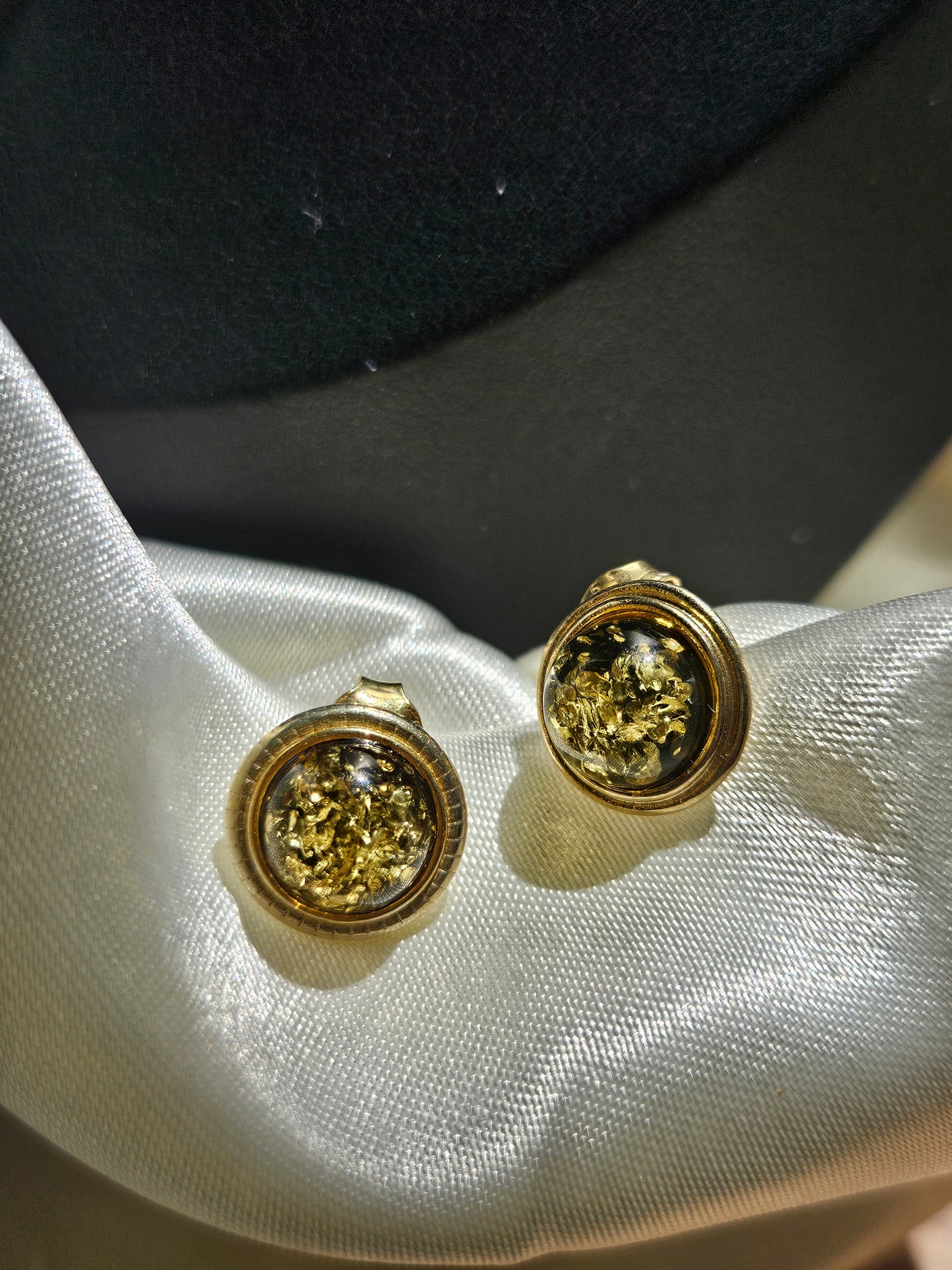 Natural Huapo Earring Round