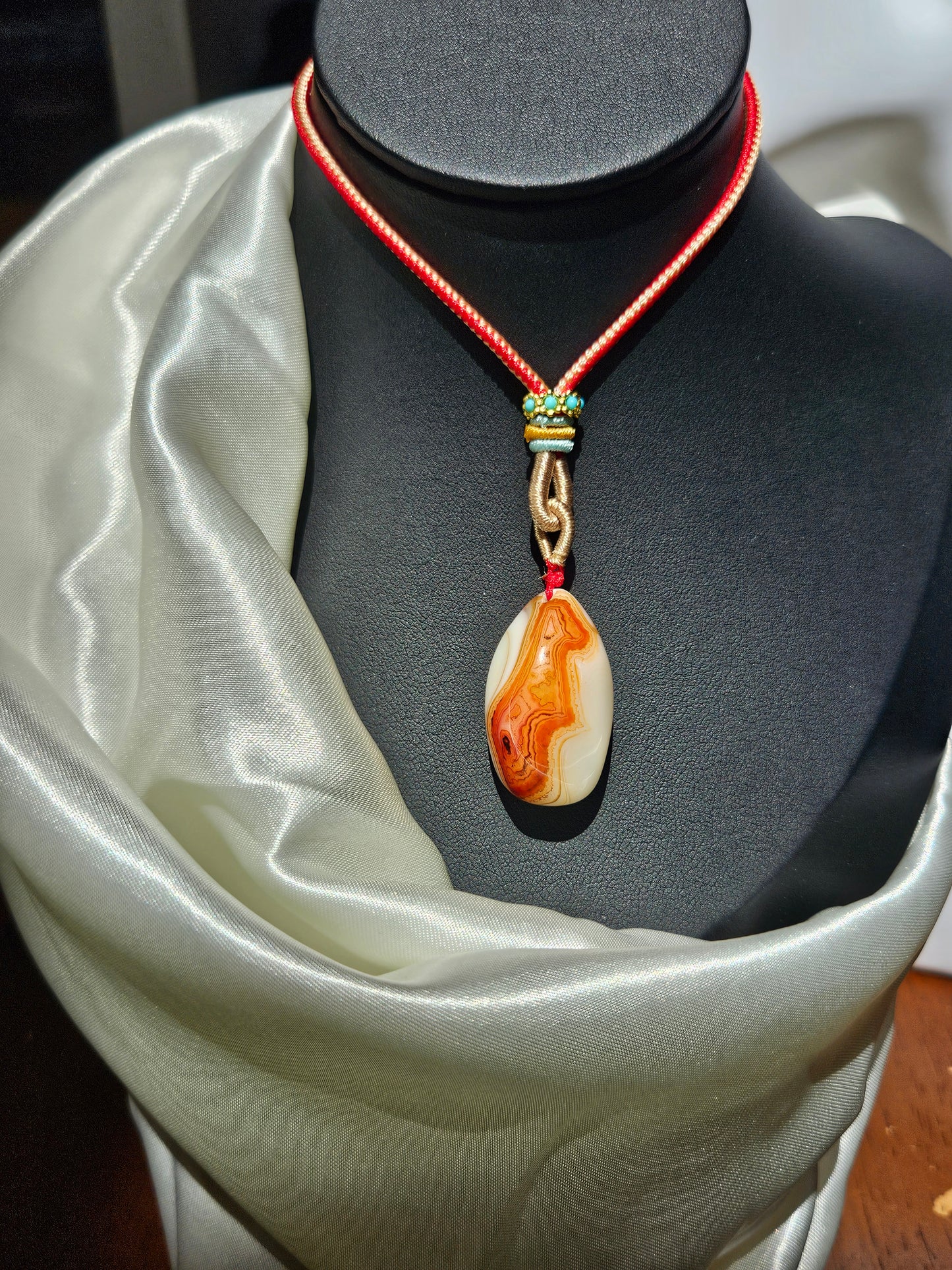 Natural agate double-sided different natural texture vintage pendant necklace