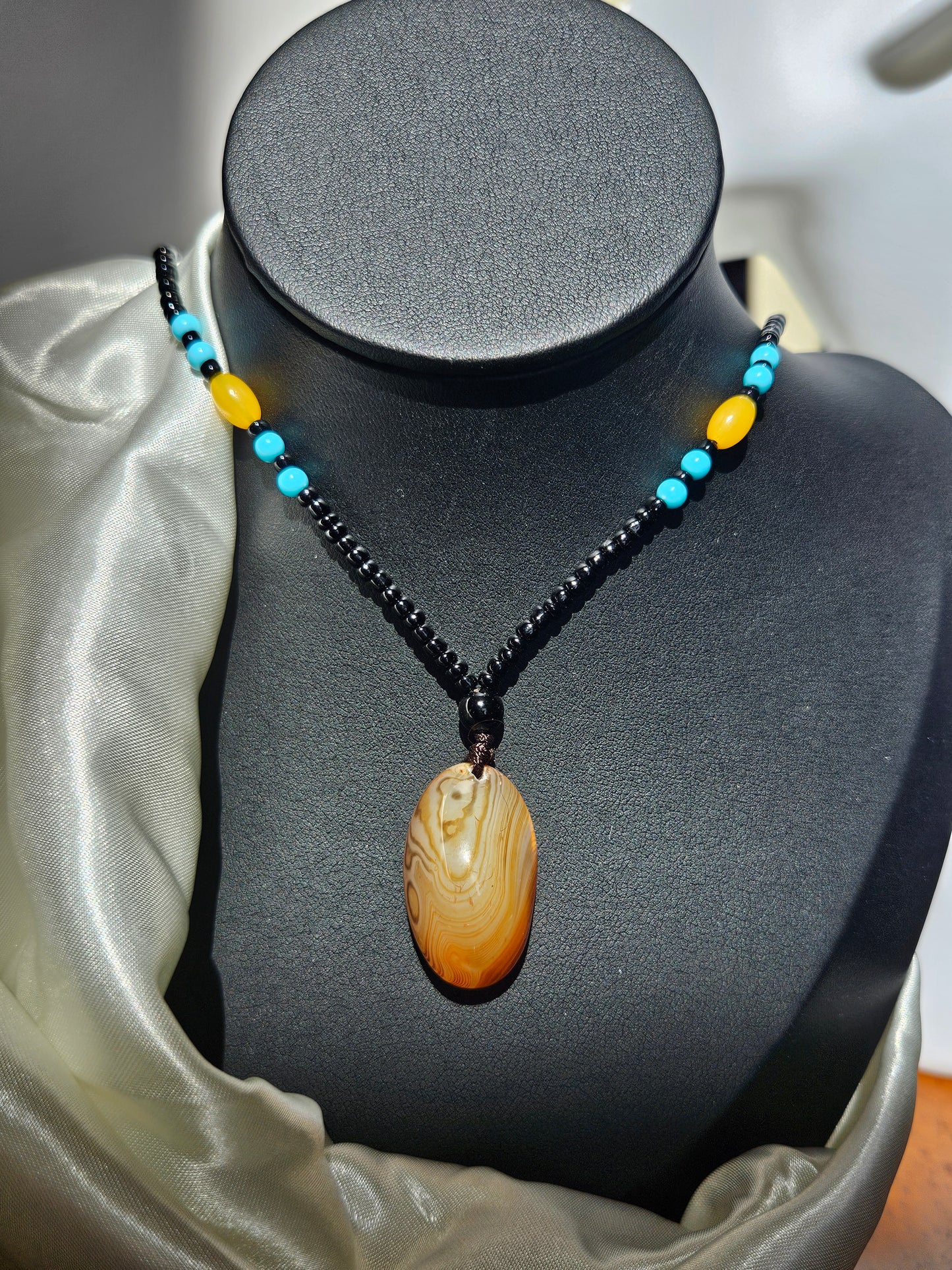 Natural agate natural texture pendant long chain necklace
