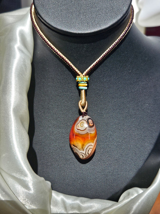 Natural agate double-sided different natural texture unique vintage pendant necklace