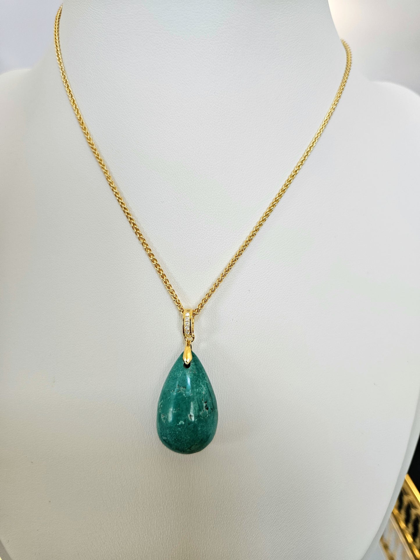 Natural Turquoise Vintage Teardrop Pendant Necklace