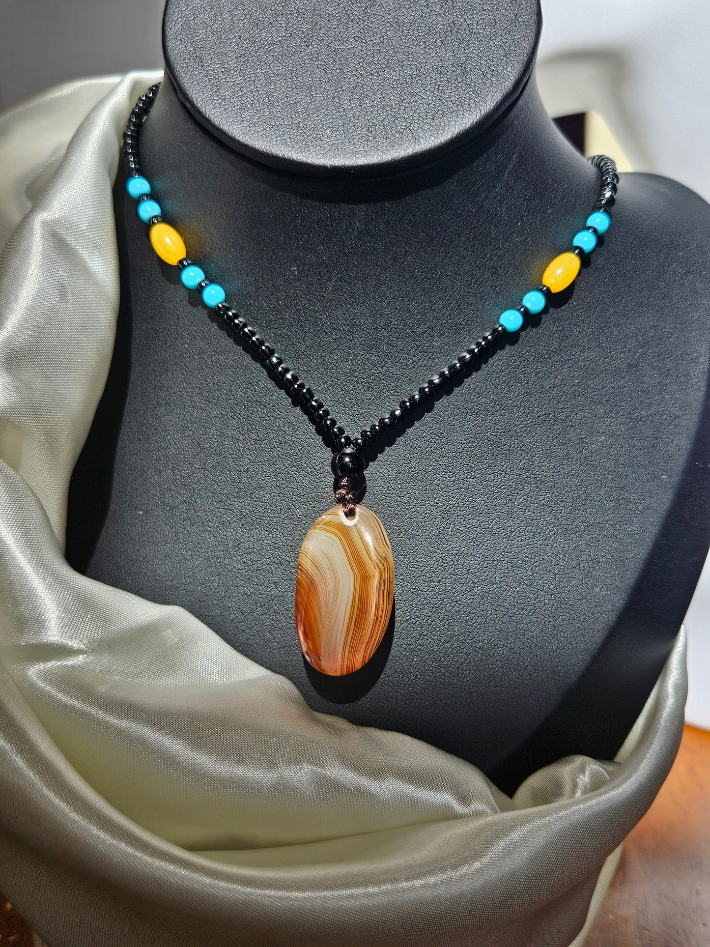Natural agate natural texture pendant long chain necklace