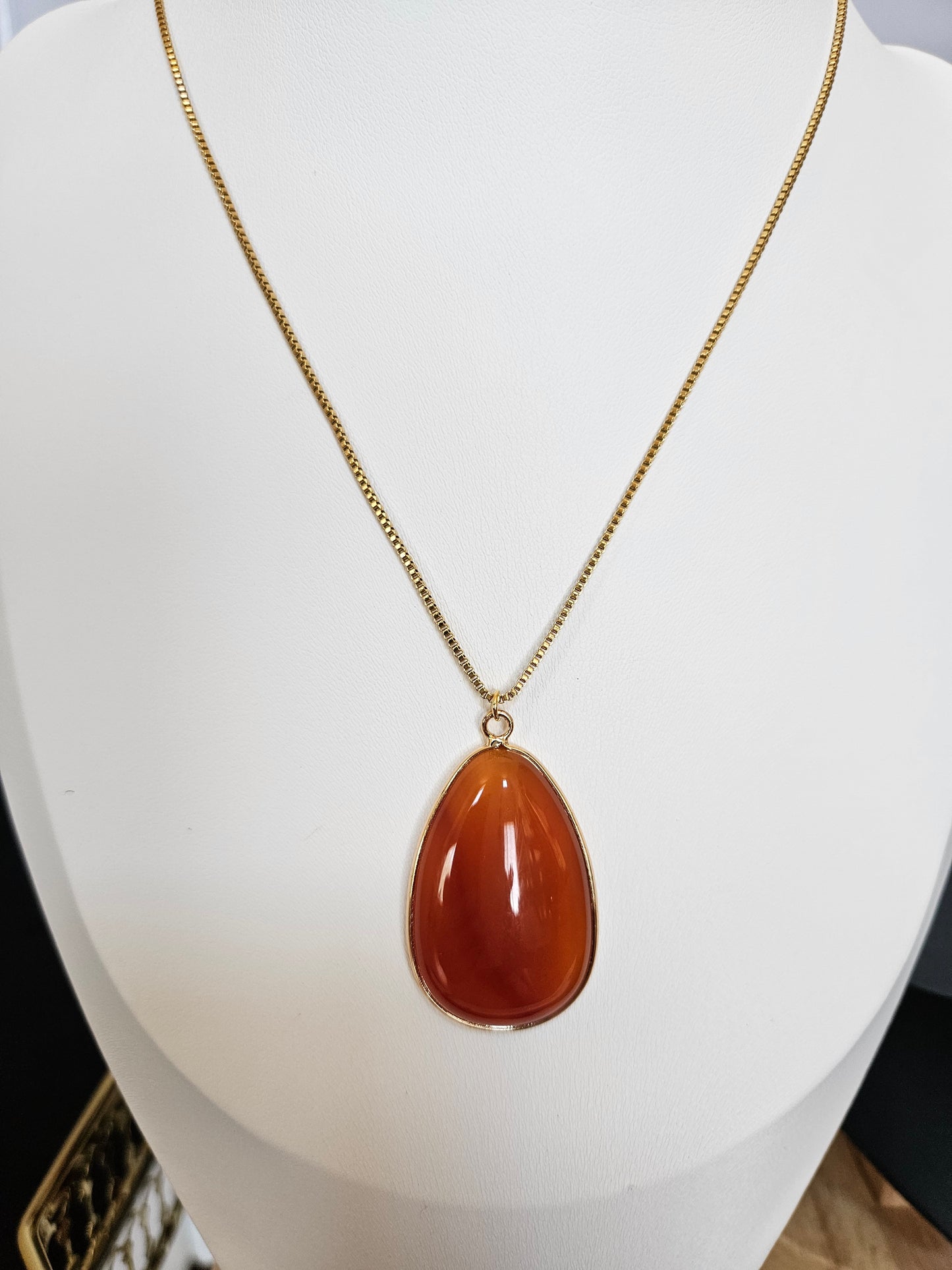 Vintage Teardrop Agate Pendant Gold-plated Adjustable Necklace