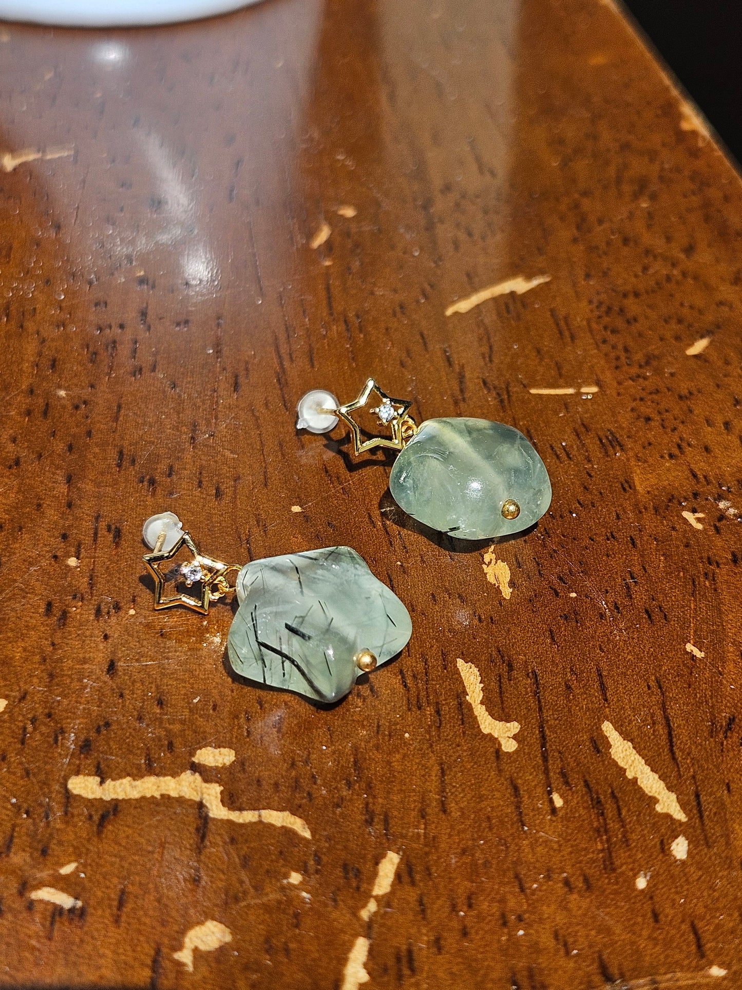 Natural Green Crystal Black Rutilated Quartz Star Shape Pendant Necklace