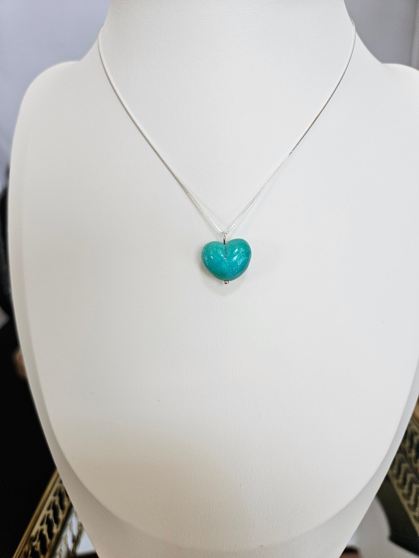 Natural Turquoise Heart Shape Vintage Pendant Hand Carved 925 Sterling Silver Necklace